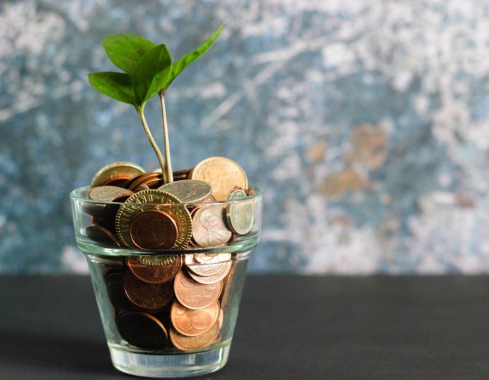 Plataforma gratuita dá “match” entre orientadores e quem quer aprender finanças